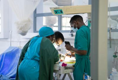 Doctors in Nicu in Rwanda